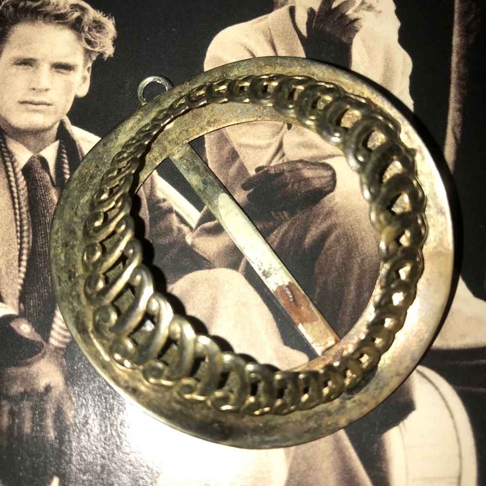 Vintage Scarf 🧣 Clip